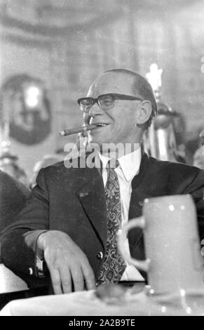 SPD-Politiker Albert Bayerle, 3. der Oberbürgermeister der Landeshauptstadt München, am Starkbierfest (starke Bier Festival) auf dem Nockherberg. Stockfoto