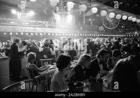 Die "Deutsche Film Ball" findet im "Bayerischen Hof" in München. Stockfoto