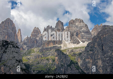 Den Dolomiten von Brenta Gruppe - Tore Brenta Stockfoto