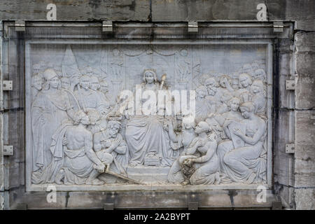 Die Pro-patria-Denkmal auf dem Platz der Märtyrer in Brüssel, Belgien, ist der Ort, in der Nähe der Einkaufsstraße Rue Neuve. Ein zentrales Denkmal, Stockfoto