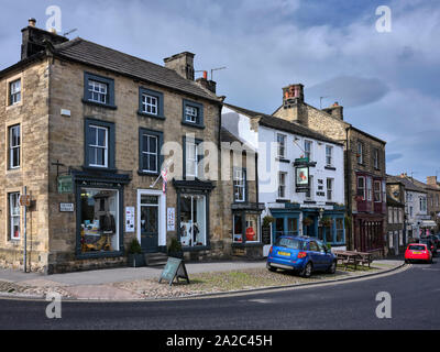 Bilder vom Masham. Geschäfte und die Bay Horse Pub auf Silver Street. 14/09/19. Stockfoto