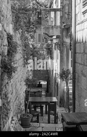 Korcula - Die eine ailse der Altstadt. Stockfoto