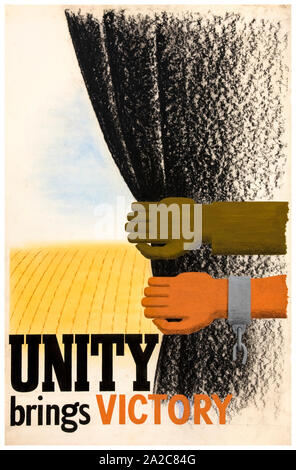 Britische, WW2, Einheit der Kraft, Plakat, Inter-alliierten Zusammenarbeit, Einheit bringt Sieg, (Arm und Hand, zur Seite ziehen dunkle Vorhang), 1939-1946 Stockfoto