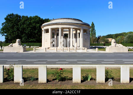 Die ploegsteert Denkmal für die Fehlende alliierte Soldaten des Ersten Weltkrieges (Cwgc) von Harold Chalton Bradshaw in Comines-Warneton, Belgien Stockfoto