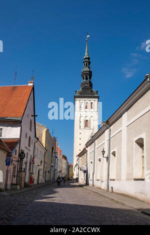 Fassade der St. Nicholas' Church jetzt ein Kunstmuseum und Konzertsaal in der Altstadt von Tallinn, Tallinn, Estland Stockfoto