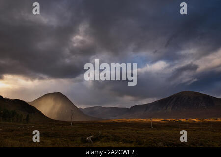 Die Buachaille Etive Mor in Glencoe, stürmisches Wetter Stockfoto