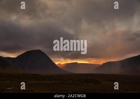 Buachaille Etive Mor im Glencoe bei Sonnenuntergang Stockfoto
