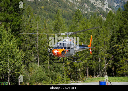 Private mountain helicopter vom Argentiere DZ, Chamonix-Mont-Blanc, Haute-Savoie, Frankreich Stockfoto