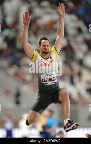 Doha, Katar. 02 Okt, 2019. Athletik, Weltmeisterschaft, Wm, IAAF, Khalifa International Stadium: Decathlon: Kai Kazmirek aus Deutschland im Weitsprung Credit: Michael Kappeler/dpa/Alamy leben Nachrichten Stockfoto