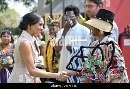 Johannesburg, Südafrika. 02 Okt, 2019. Harry und Meghan, Herzog und die Herzogin von Sussex in Johannesburg am 02 Oktober, 2019, eine kreative Industrien und Unternehmen die Teilnahme an der Rezeption des britischen Hohen Kommissars residenceCredit: Albert Nieboer/Niederlande/Point de Vue |/dpa/Alamy leben Nachrichten Stockfoto