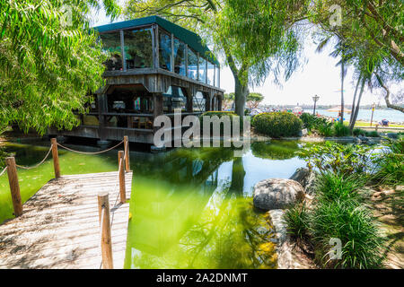 San Diego Seaport Village. Schöne Promenade, Restaurants, ruhenden Menschen Stockfoto