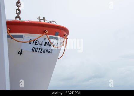 Rettungsboot Nr. 4 haning in der Kette auf dem Deck der Stena Nautica, Dänemark, September 6, 2019 Stockfoto