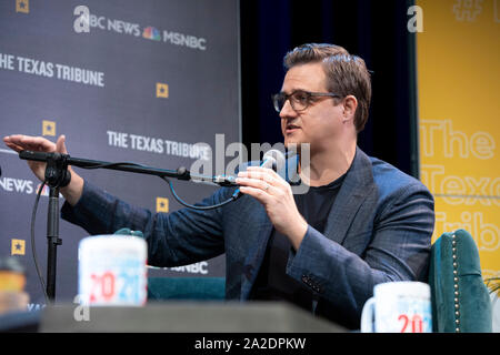 Journalist Chris Hayes von MSNBC stellt seinen Podcast mit US-Senator Ted Cruz von Texas während einer Texas Tribune Festival in Austin, Texas. Stockfoto