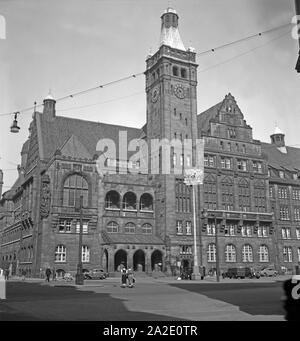 Das alte Rathaus in Chemnitz am Markt, in der Näher der Jakobikirche, Deutschland 1930er Jahre. Die alte Coty Hall von Chemnitz, in der Nähe des Marktes, in Deutschland 1930. Stockfoto