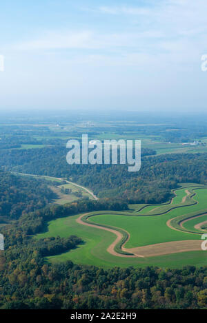 Luftaufnahme des ländlichen Wisconsin auf einer Spätsommer morgen. In der Nähe von Hillpoint, Wisconsin. Stockfoto