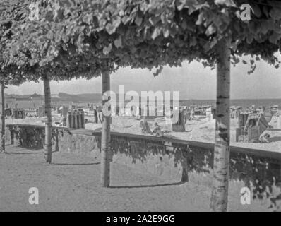 Ostseebad Zoppot, Ausblick auf dden Zoppoter Strand, 1930er Jahre. Ostseebad Zoppot, Blick auf den Strand, 1930er Jahre. Stockfoto