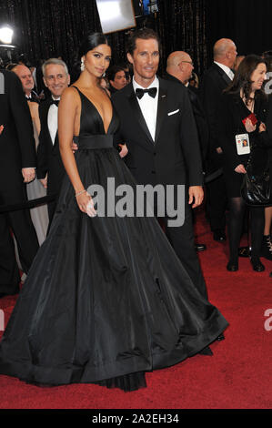 LOS ANGELES, Ca. Februar 27, 2011: Matthew McConaughey an der 83. jährlichen Academy Awards im Kodak Theater, Hollywood. © 2011 Paul Smith/Featureflash Stockfoto