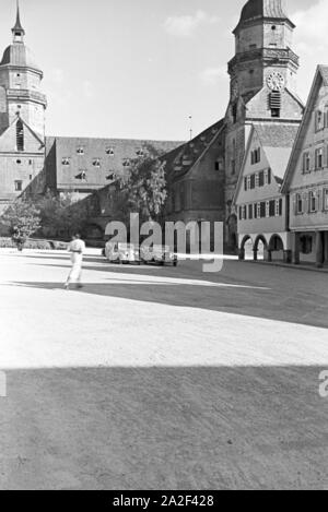 Stadtkirche in Freudenstadt, eine der seltenen Winkelkirchen, Deutsches Reich 30er Jahre. Die Pfarrkirche in Freudenstadt, einer der wenigen rechteckigen Kirchen, Deutschland 1930. Stockfoto