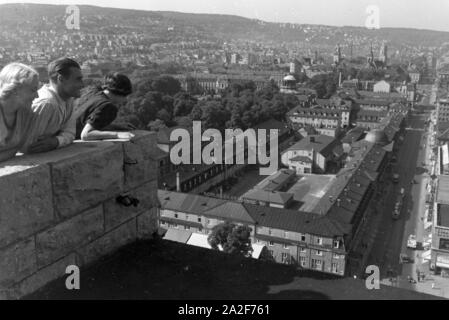 Blick über Stuttgart, Deutschland 1930er Jahre. Panoramablick über Stuttgart, Deutschland 1930. Stockfoto