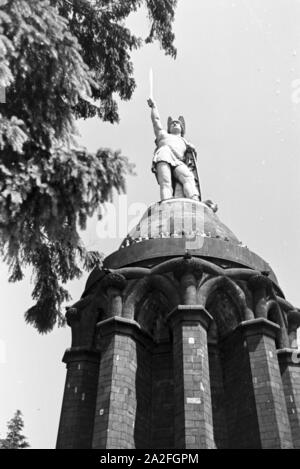 Das große Hermannsdenkmal im Teutoburger Wald, Deutschland 1930er Jahre. Das Hermannsdenkmal im Teutoburger Wald, Deutschland 1930. Stockfoto