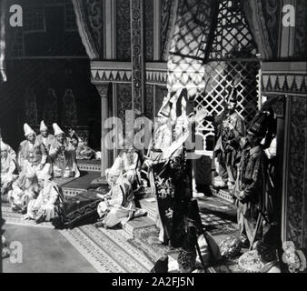 Aufführung Im Opernhaus in Rom; Italienischen 1940er Jahre. Leistung an der Oper in Rom; Italien der 1940er Jahre. Stockfoto