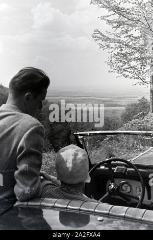 Ein Ausflug nach Kaub am Rhein, Deutsches Reich 30er Jahre. Eine Reise nach kaup am Rhein, Deutschland 1930. Stockfoto