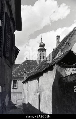 Ein Ausflug nach Deidesheim in der Pfalz, Deutsches Reich 30er Jahre. Ein Ausflug nach Deidesheim in der Pfalz; Deutschland 1930. Stockfoto