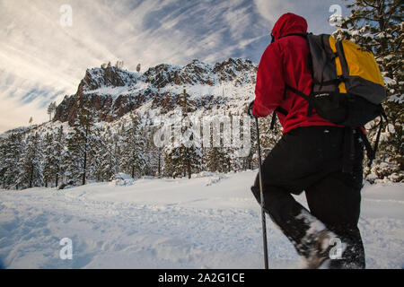 Winterwandern in der Nähe von Tumalo fällt außerhalb Schlaufe Oregon Stockfoto