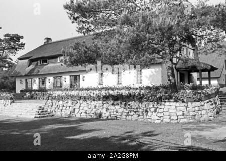 Das KdF-Sportheim Belzig in der Mark Brandenburg, Deutschland 1930er Jahre. Der Sport Club Haus in Belzig in Brandenburg, Deutschland 1930. Stockfoto