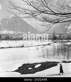 Ein Ausflug Nach Mittelberg in Österreich, 1930er Jahre Deutsches Reich. Eine Reise nach Mittelberg in Österreich, Deutschland der 1930er Jahre. Stockfoto