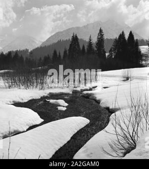 Ein Ausflug Nach Mittelberg in Österreich, 1930er Jahre Deutsches Reich. Eine Reise nach Mittelberg in Österreich, Deutschland der 1930er Jahre. Stockfoto