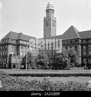 Das Rathaus in Gelsenkirchen Buer, Deutschland 1930er Jahre. Gelsenkirchen Buer Rathaus, Deutschland 1930. Stockfoto