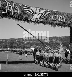 Der Eingang zum Hitlerjugend Lager Josef Grün', Österreich 1930er Jahre. Der 12-jährige Josef Grün Krieg der erste Tote in der österreichischen Hitlerju Stockfoto