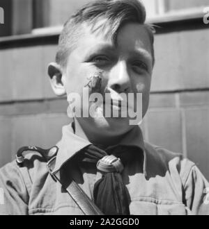 Hitlerjunge aus Tangermünde, Deutschland 1930er Jahre. Ein Hitler Jugend aus Tangermuende, Deutschland 1930. Stockfoto