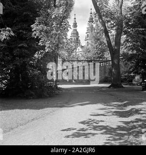 Blick auf den Dom St. Salvator in Fulda, Deutschland 1930er Jahre. Dom zu Fulda, Deutschland 1930. Stockfoto