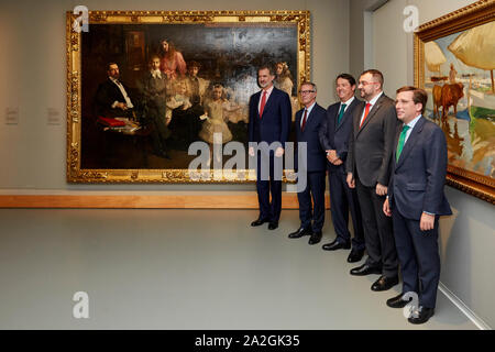 Madrid, Spanien. 02 Okt, 2019. König Felipe VI, Jose Luis Fernando Masaveu Martinez-Almeida und nehmen an der "spanischen Malerei aus dem 19. Jahrhundert, von Goya Moderne" Ausstellung Einweihung im Maria Cristina Masaveu Peterson Stiftung. Credit: SOPA Images Limited/Alamy leben Nachrichten Stockfoto