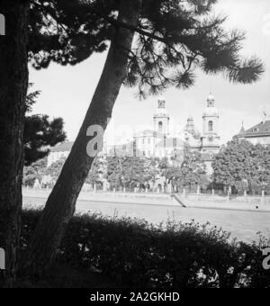 Ein Ausflug nach Innsbruck in Österreich, Deutsches Reich 30er Jahre. Eine Reise nach Innsbruck in Österreich, Deutschland 1930. Stockfoto