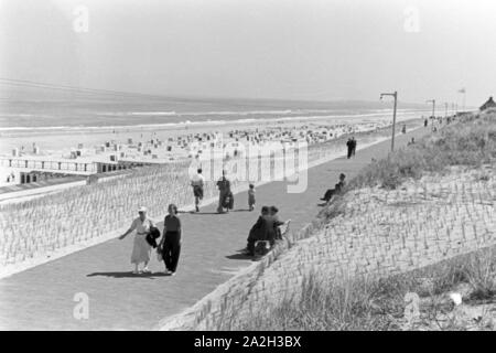 Sommerferien auf der Nordseeinsel Juist, Deutsches Reich 30er Jahre. Sommer Urlaub auf der Nordsee Insel Juist, Deutschland 1930. Stockfoto