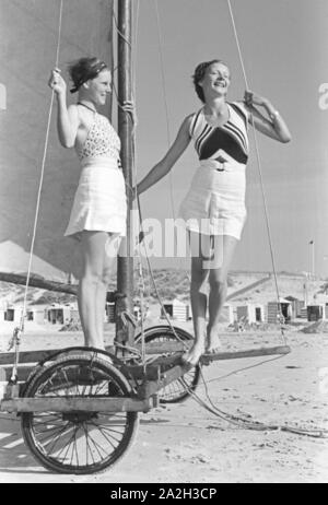 Sommerferien auf der Nordseeinsel Juist, Deutsches Reich 30er Jahre. Sommer Urlaub auf der Nordsee Insel Juist, Deutschland 1930. Stockfoto