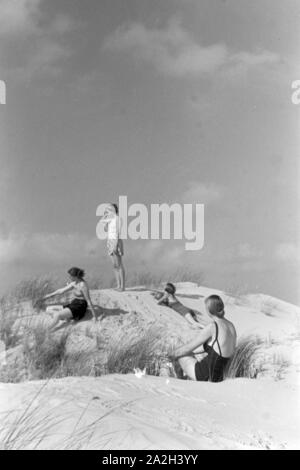 Sommerferien in Norderney, Deutsches Reich 30er Jahre. Sommer Urlaub auf Norderney, Deutschland 1930. Stockfoto