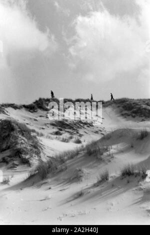 Sommerferien in Norderney, Deutsches Reich 30er Jahre. Sommer Urlaub auf Norderney, Deutschland 1930. Stockfoto