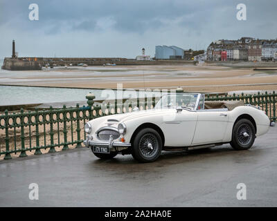 Austin Healey 3000 MKIII auf Margate seafront. Auf dem Weg zum Ach so Retro" zeigen in Margate 29/09/2019 Stockfoto