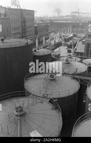 Blick in die Shell AG in Hamburg, Deutschland 1930er Jahre. Blick auf die Deutsche Shell AG, Hamburg, Deutschland 1930. Stockfoto