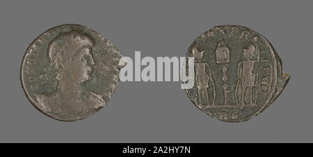 Münze, Kaiser Konstantin II., AD 324/361, Römische, Römisches Reich, Bronze, Diam. 1,6 cm, 1,51 g Stockfoto