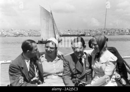 Die erste Madeira-Fahrt mit dem Kreuzfahrtschiff "gustloff", Deutsches Reich 1938. Die Jungfernfahrt der Kreuzfahrtschiff "gustloff", Deutschland 1938. Stockfoto