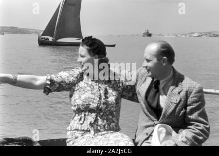 Die erste Madeira-Fahrt mit dem Kreuzfahrtschiff "gustloff", Deutsches Reich 1938. Die Jungfernfahrt der Kreuzfahrtschiff "gustloff", Deutschland 1938. Stockfoto