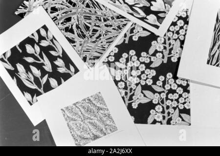 Ein 206 der Modeschule von Wien, Deutsches Reich 30er Jahre. Besuch der Modeschule in Wien, Deutschland 1930. Stockfoto