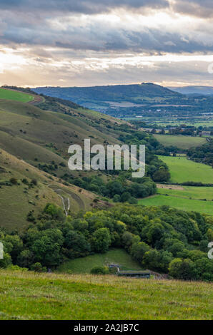 Querformat von Devil's Dyke Parkplatz von Hügeln in der South Downs in der Mid Sussex Bezirk West Sussex, England, UK. Vertikale. Stockfoto