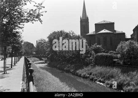 Eine Reise nach Gleiwitz in Deutschland, Deutsches Reich 30er Jahre. Eine Reise nach Gleiwitz in Oberschlesien, Deutschland 1930. Stockfoto