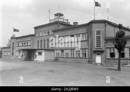 Eine Reise nach Gleiwitz in Deutschland, Deutsches Reich 30er Jahre. Eine Reise nach Gleiwitz in Oberschlesien, Deutschland 1930. Stockfoto